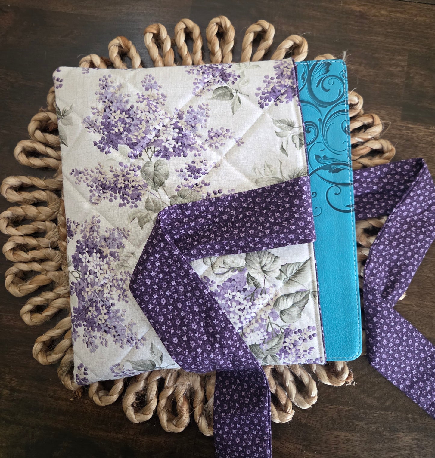 Lavender and Lace Quilted Bible Sleeve