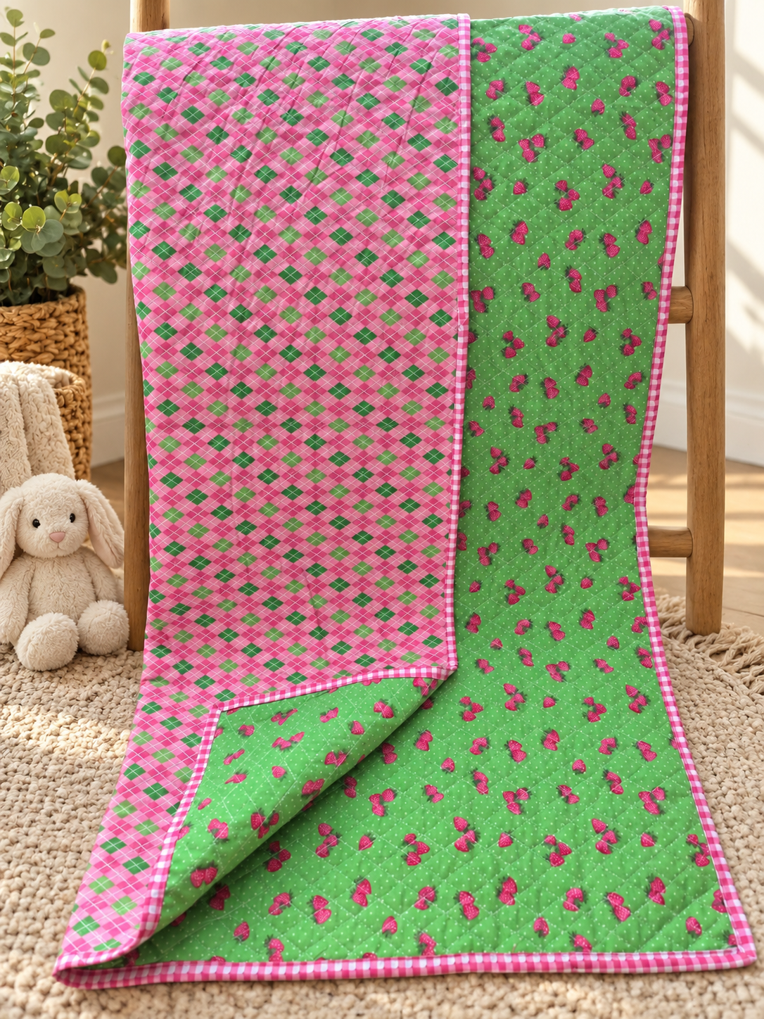 Strawberry Delight Whilecloth Quilt