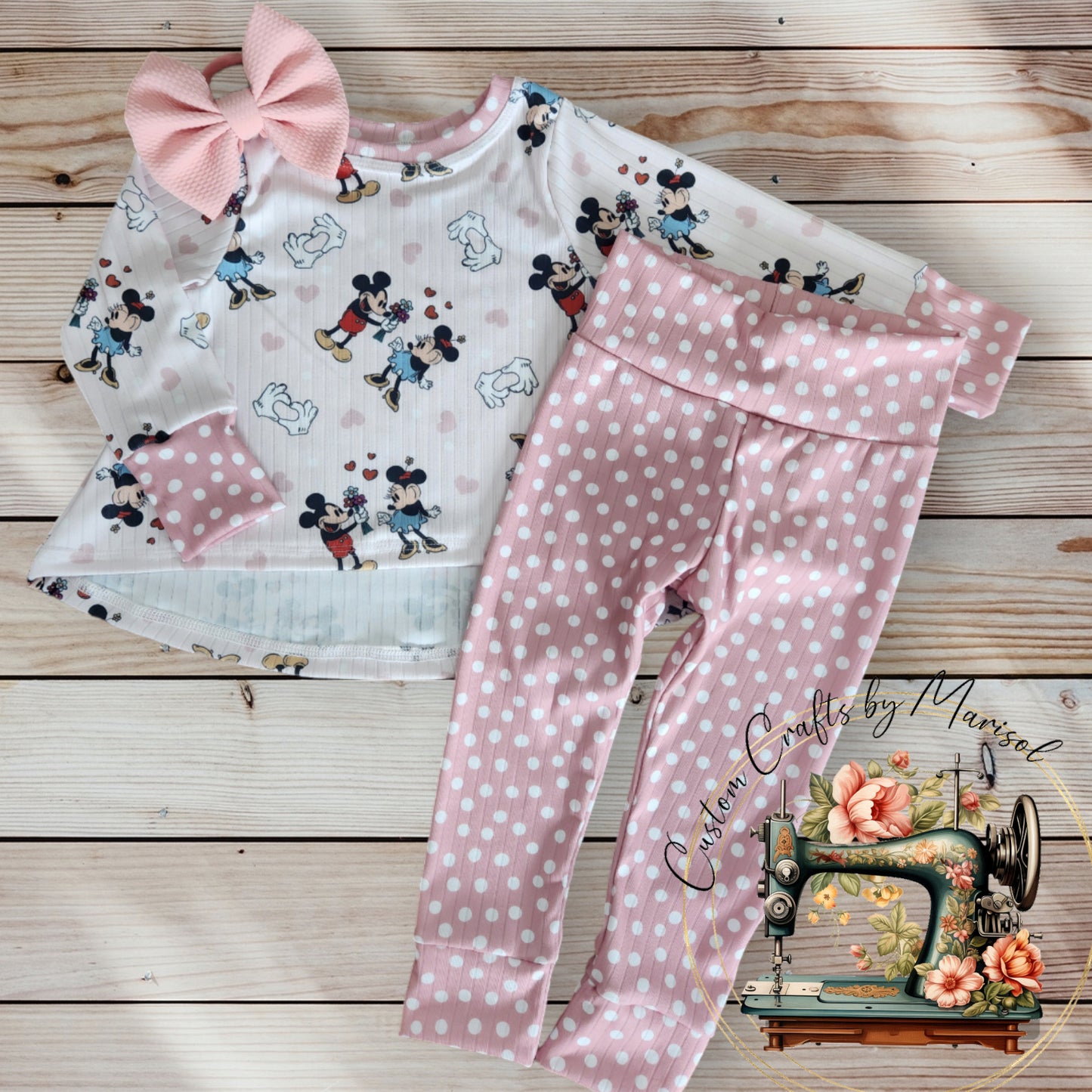 Mouse Friends Hazel top and leggings set, size 2T. FREE BOW!