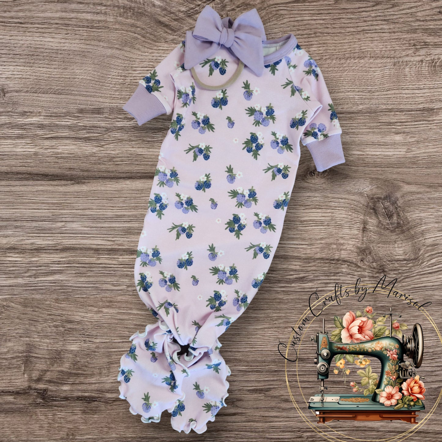 Size Newborn Knotted Gown and Bow Headband