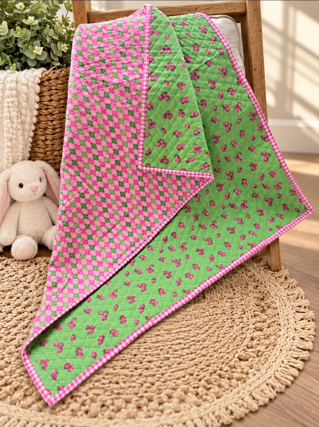 Strawberry Delight Whilecloth Quilt
