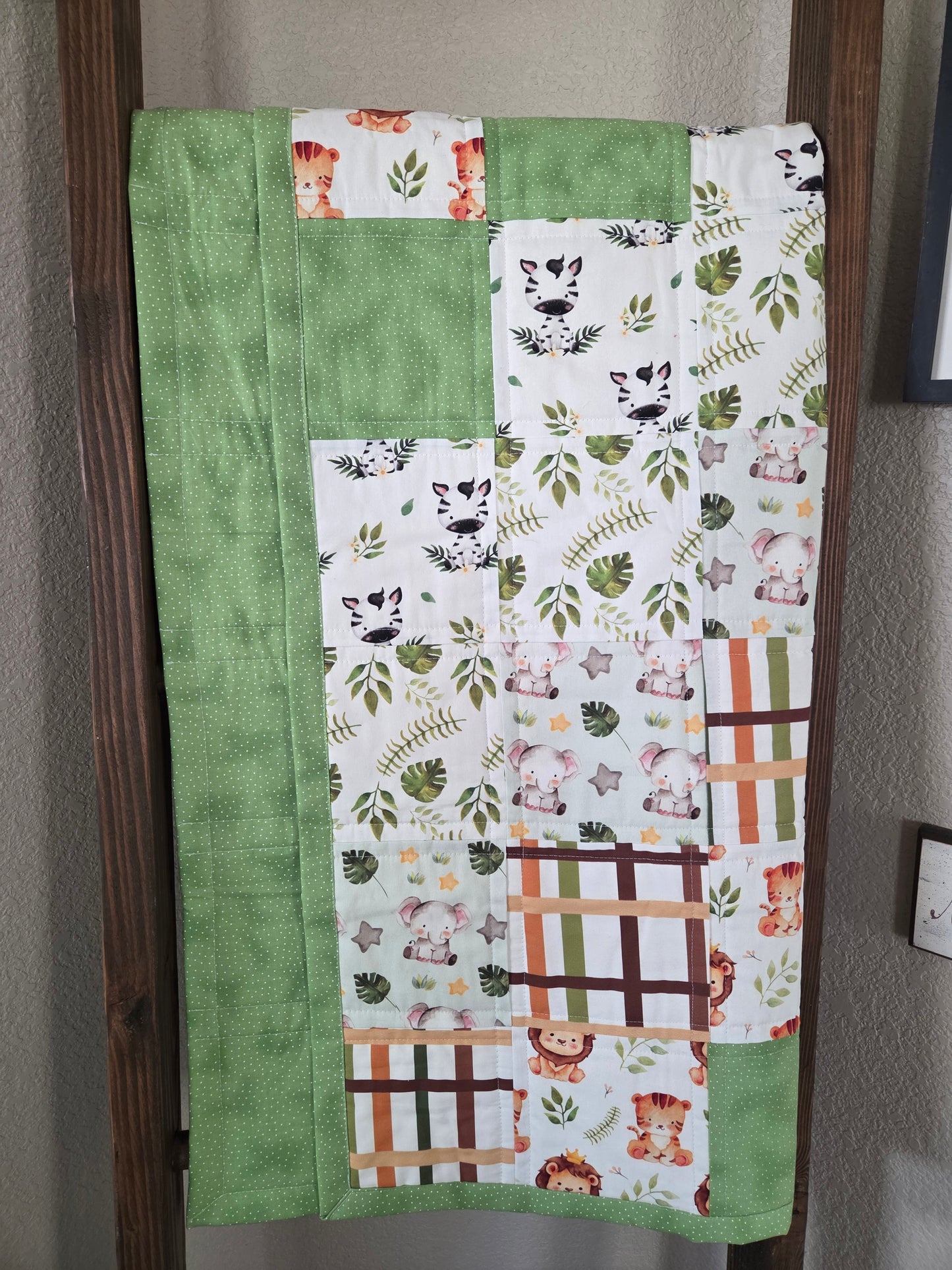 Animal Kingdom Baby/Toddler Patchwork Quilt