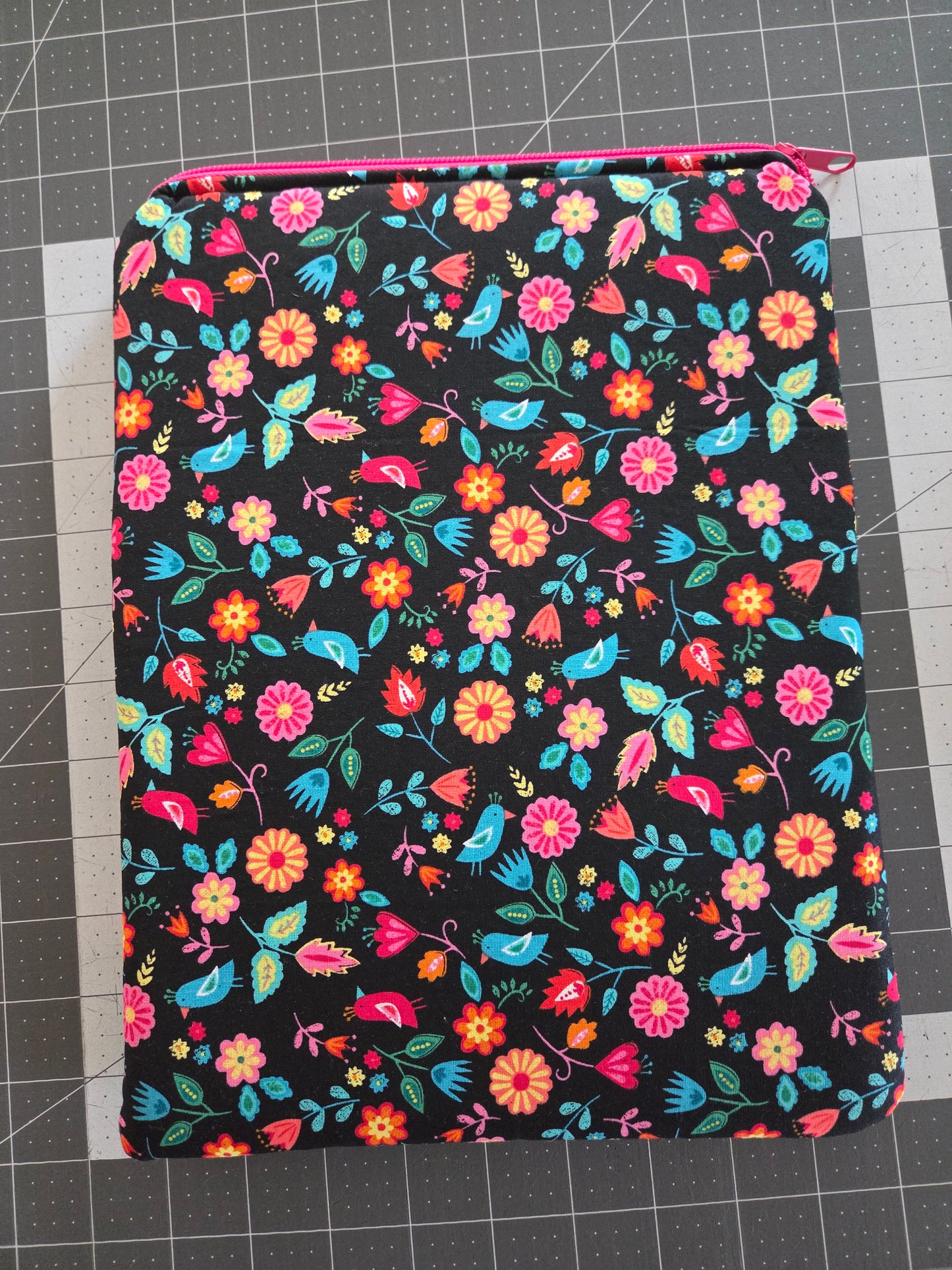 Various fabric options BOOK/TABLET SLEEVE