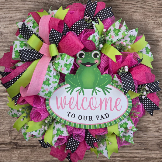 Welcome To Our Pad Frog Wreath