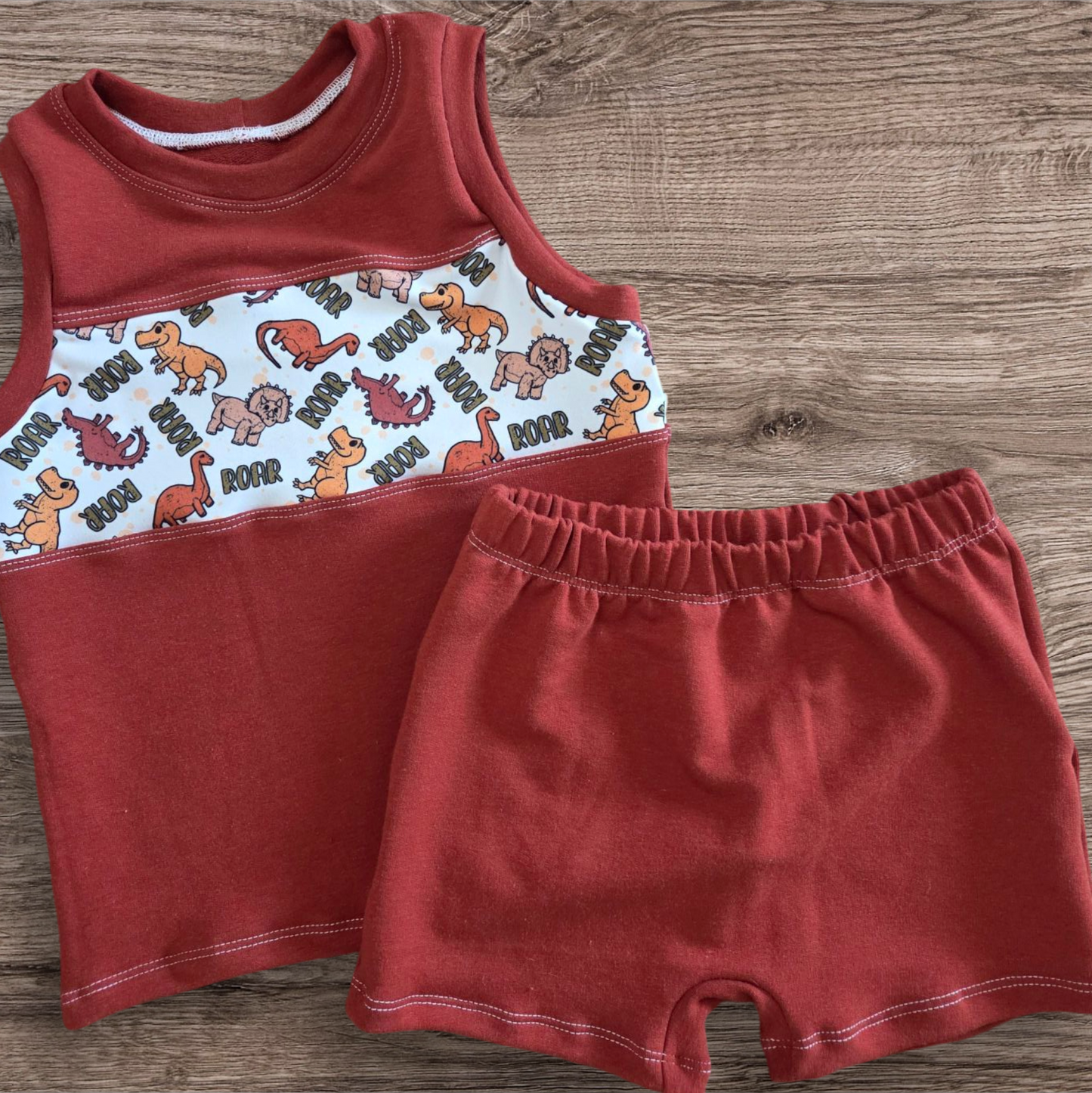 Roar Dinosaurs tank and shorts set 3T