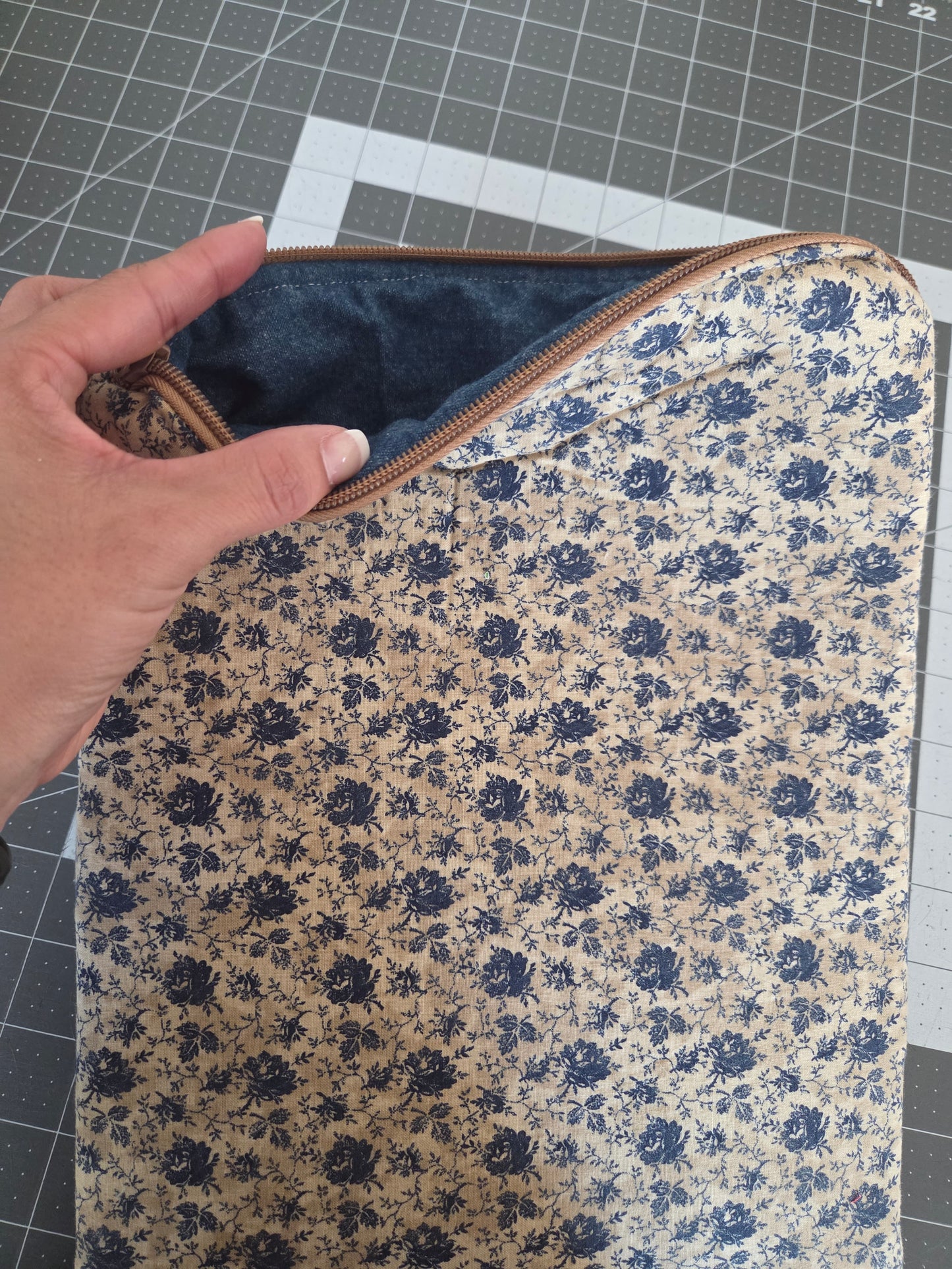 Various fabric options BOOK/TABLET SLEEVE